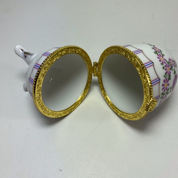 Vintage Faberge Egg Style Pink Floral Porcelain Footed Trinket Box 4” Gold Trim - Picture 5 of 6